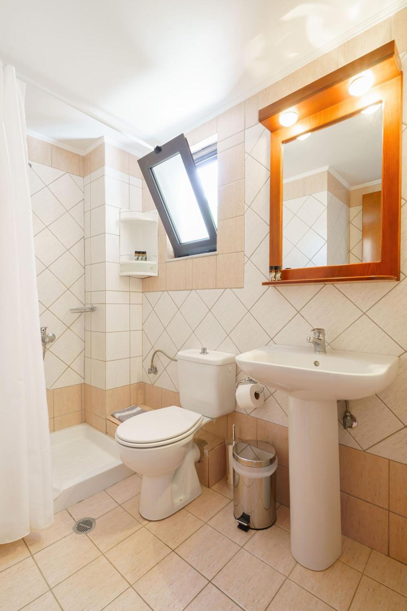 Sunrise Suites & Apartments Kalyves Bilik gambar