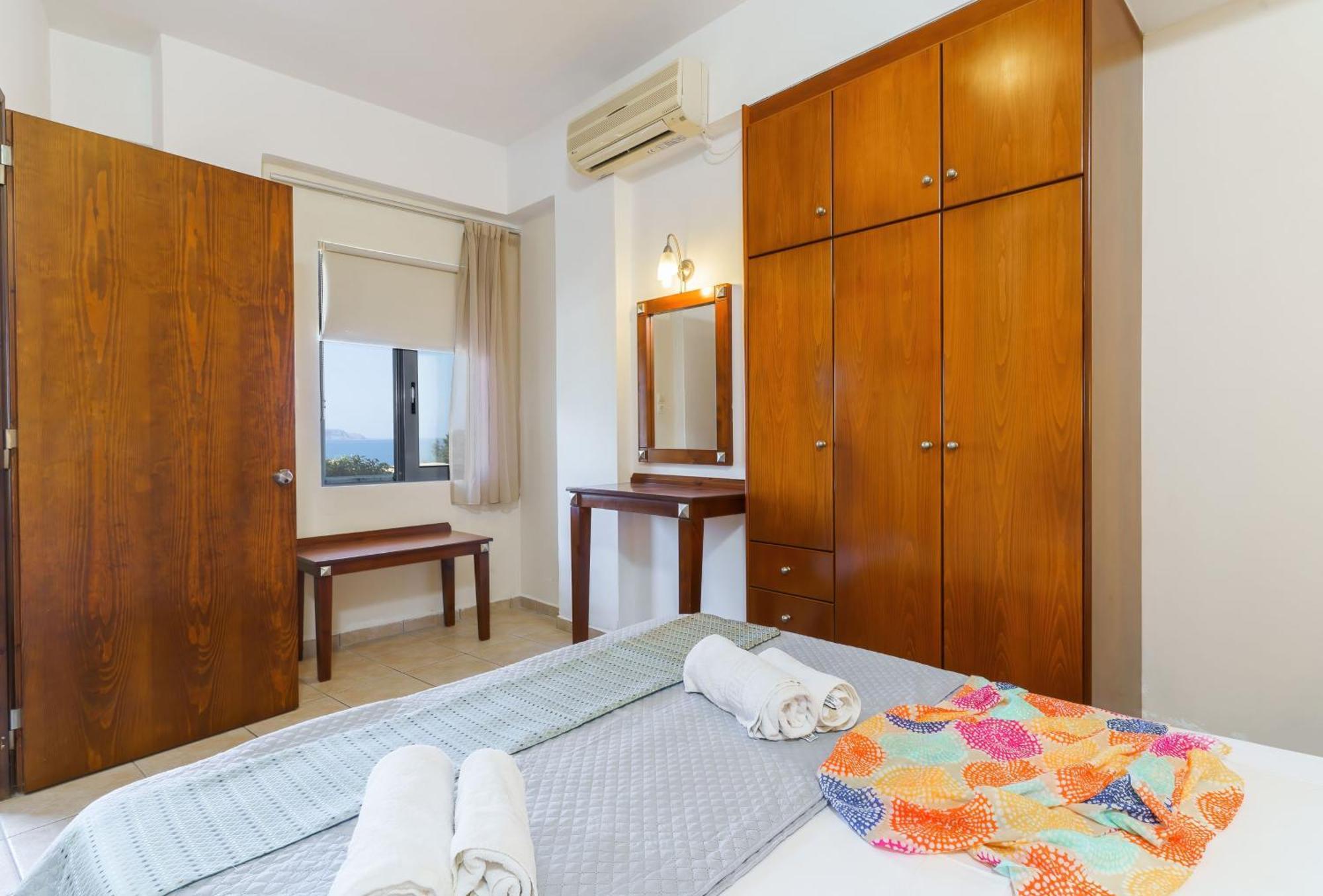 Sunrise Suites & Apartments Kalyves Bilik gambar