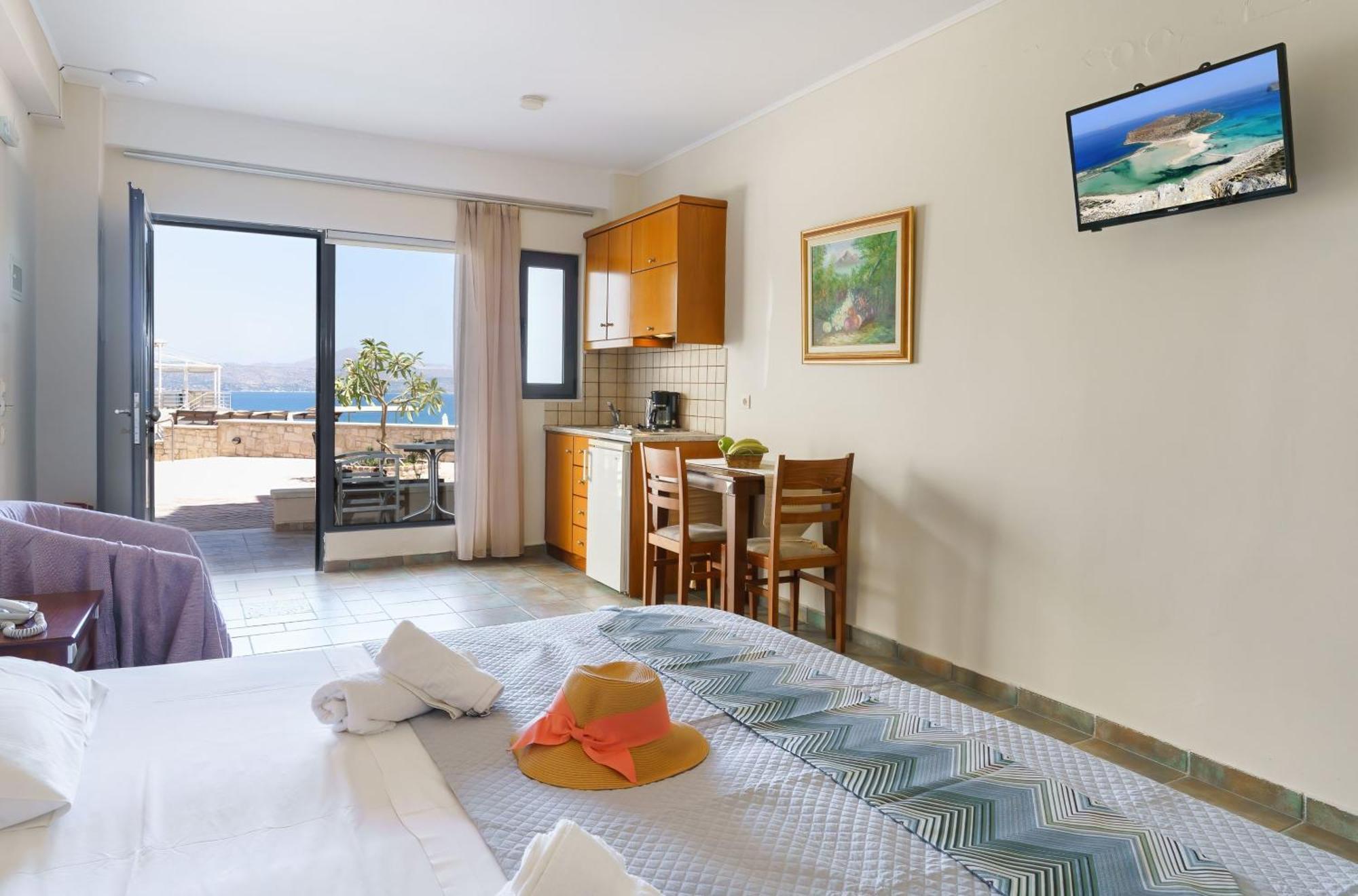 Sunrise Suites & Apartments Kalyves Bilik gambar